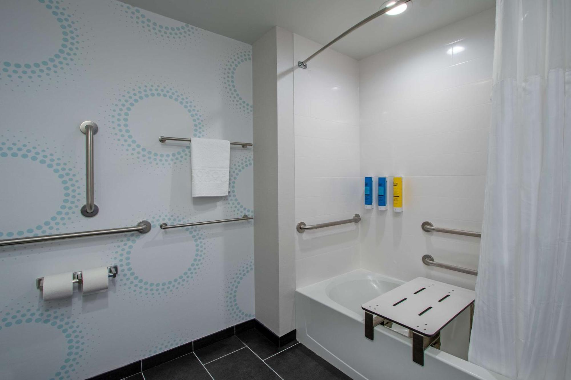 Home2 Suites By Hilton Grove City Columbus Εξωτερικό φωτογραφία