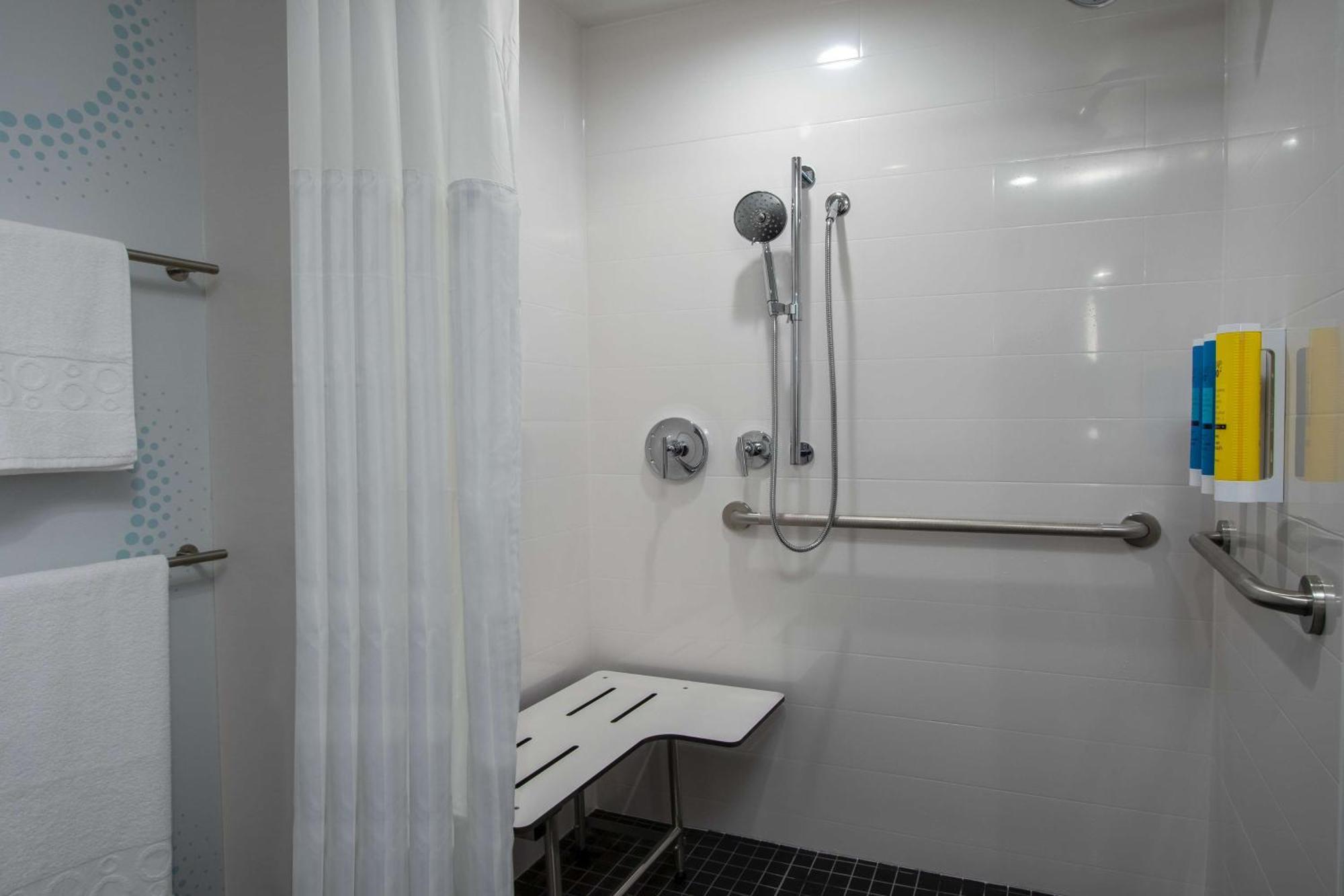 Home2 Suites By Hilton Grove City Columbus Εξωτερικό φωτογραφία